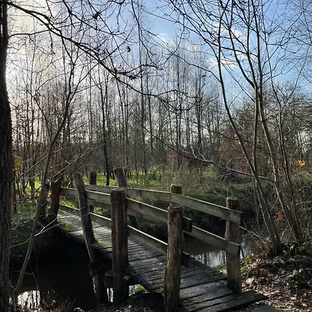 De Parel Valkenbosch 度假居