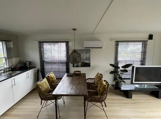 De Parel Valkenbosch